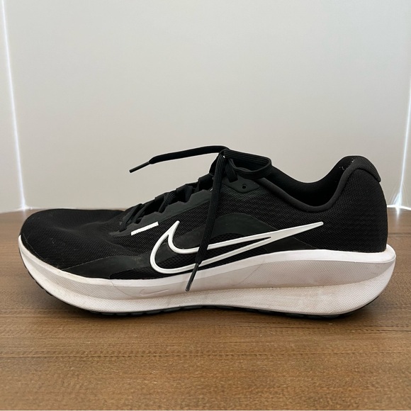 Nike Downshifter 13 size 13 - Picture 7 of 13